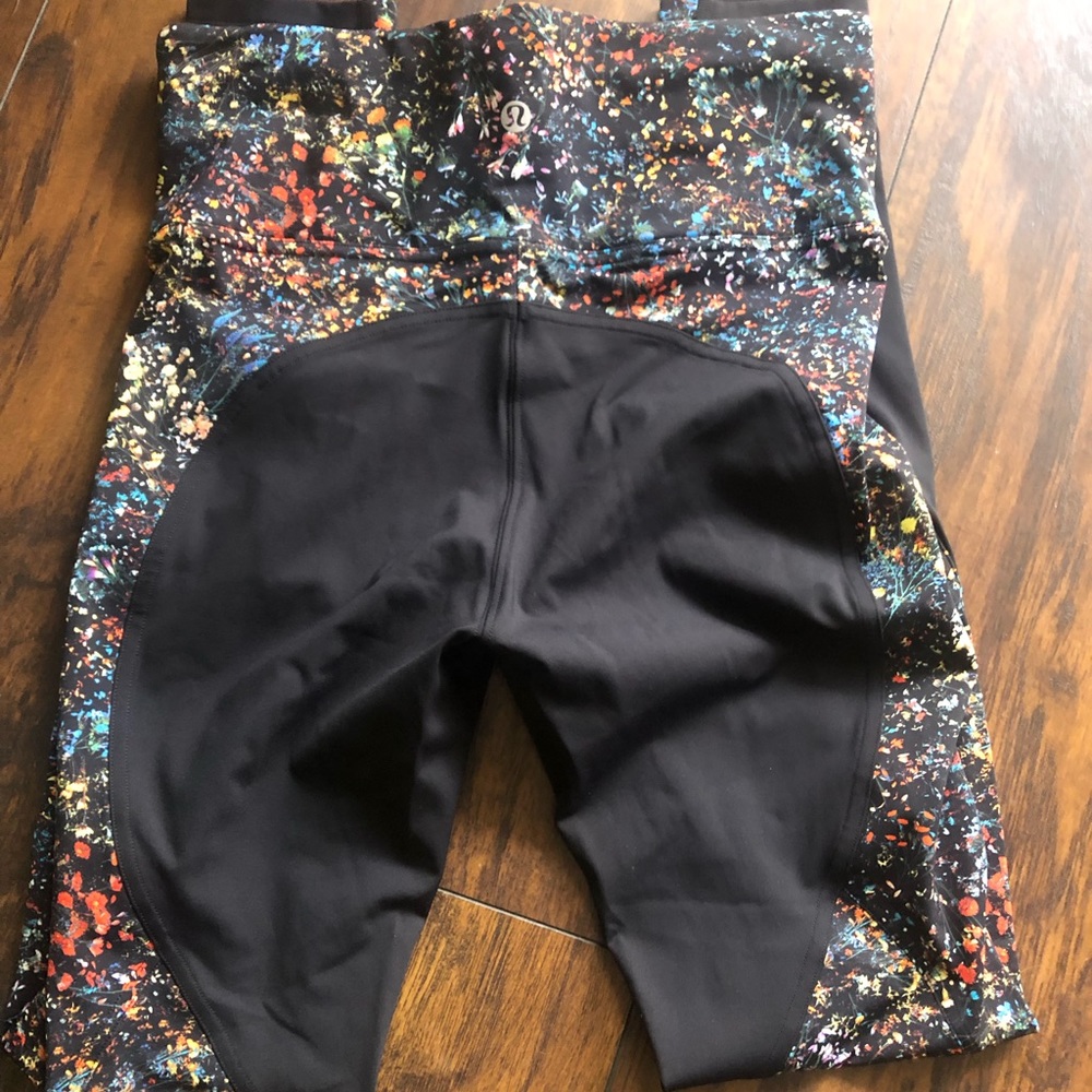 Lululemon Wake and Train Tight 28”